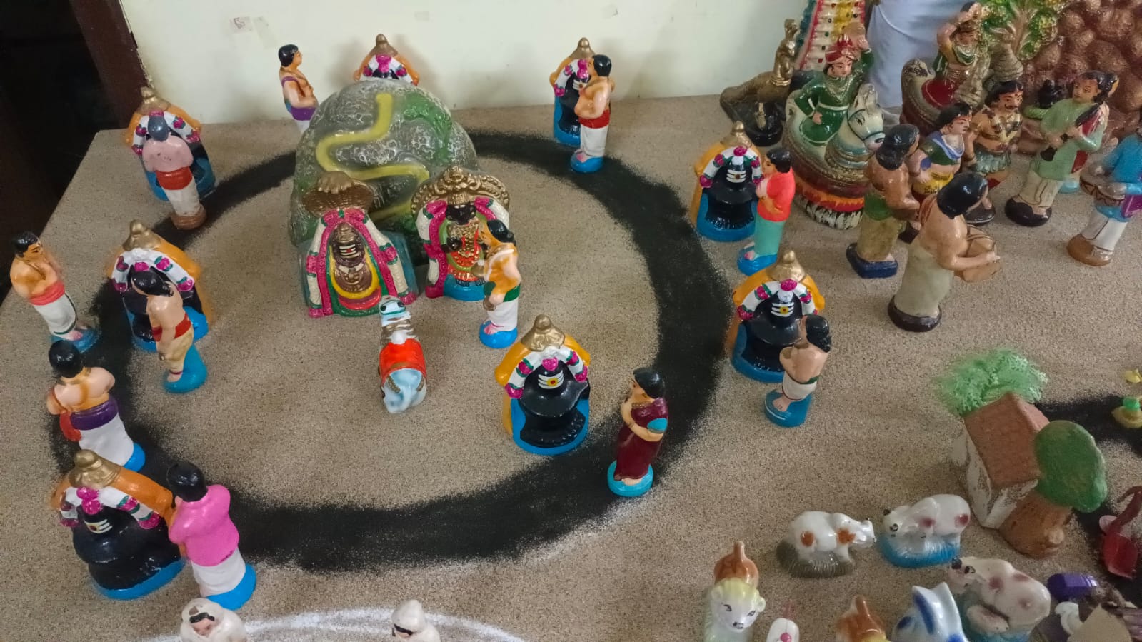 Surianarayanan இல்லத்துக் கொலு, Pondicherry - படம் 24