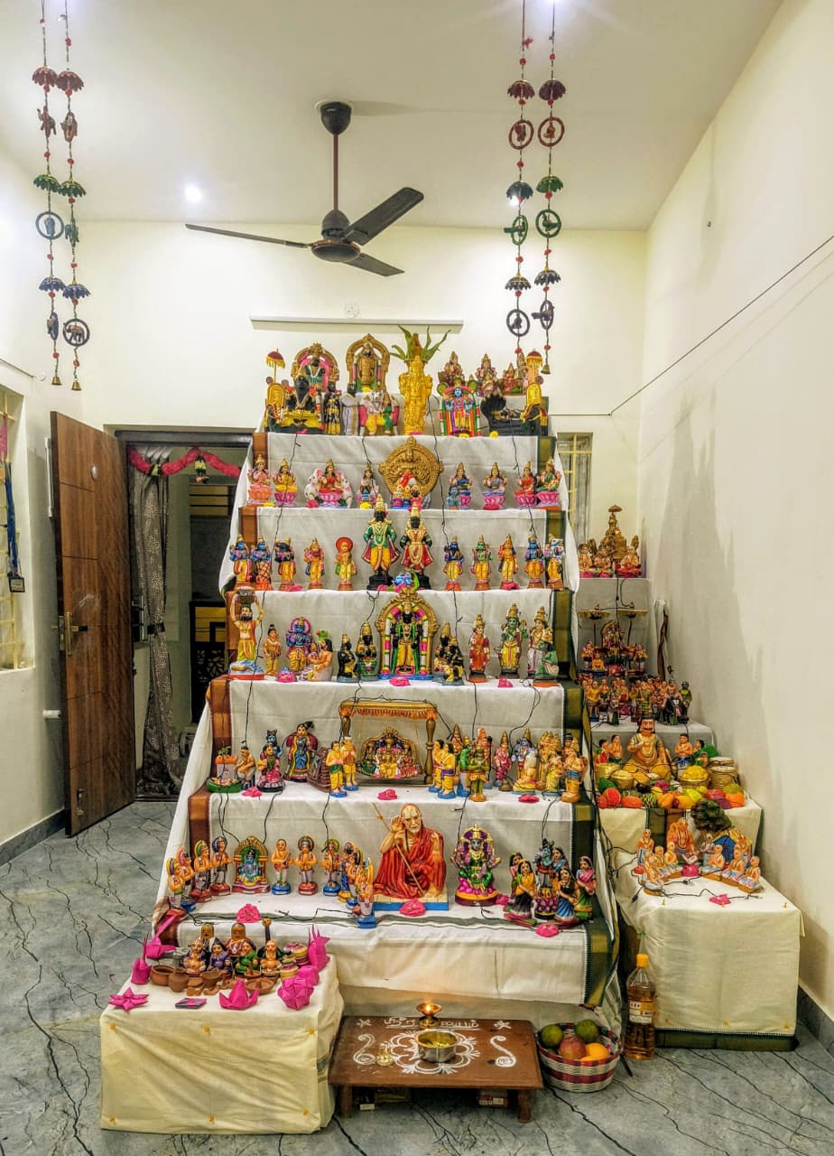 ரேவதி திருவேங்கடம் கொலு, சேலம்