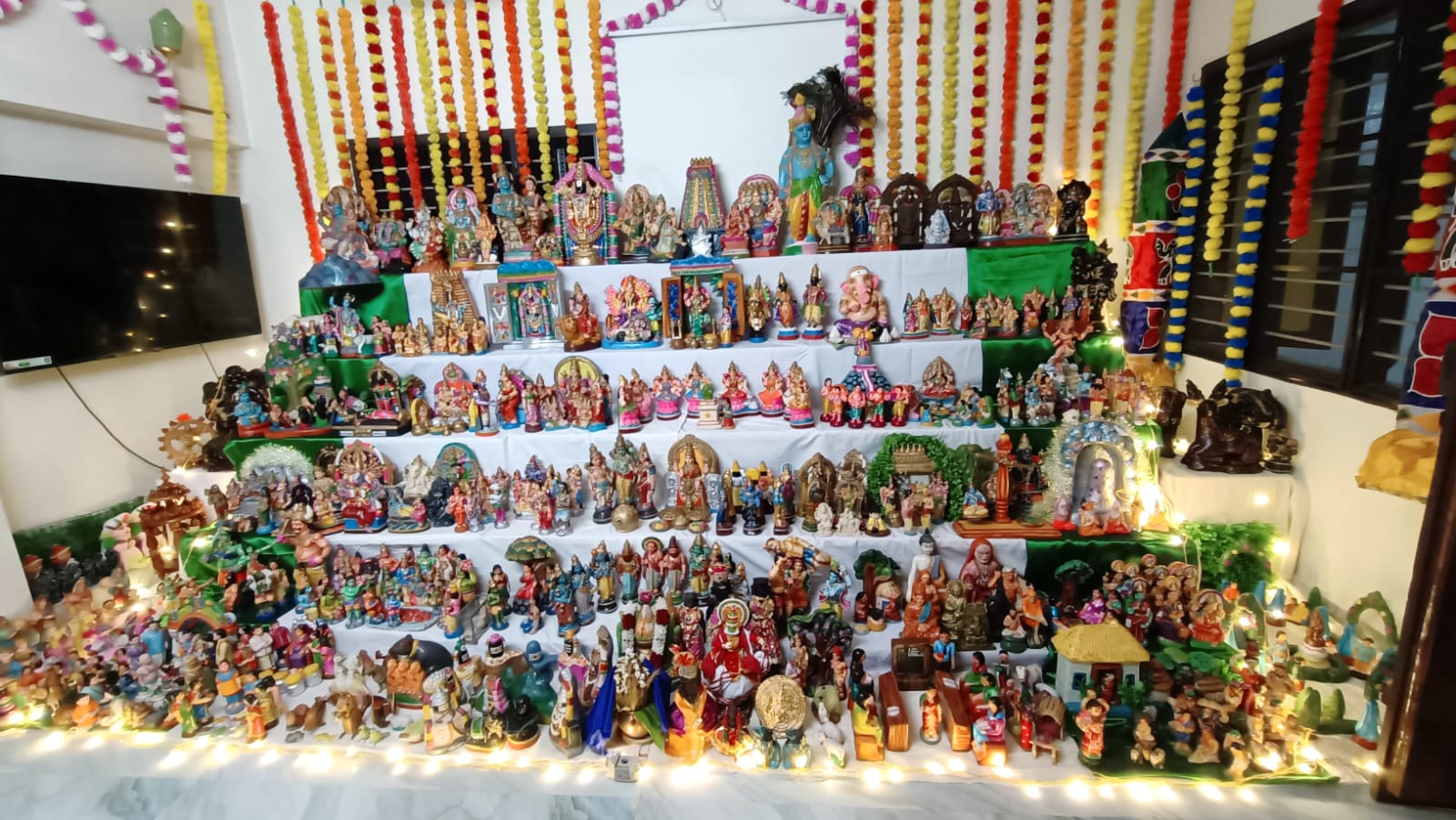 Suriyaprabha V கொலு, Cuddalore