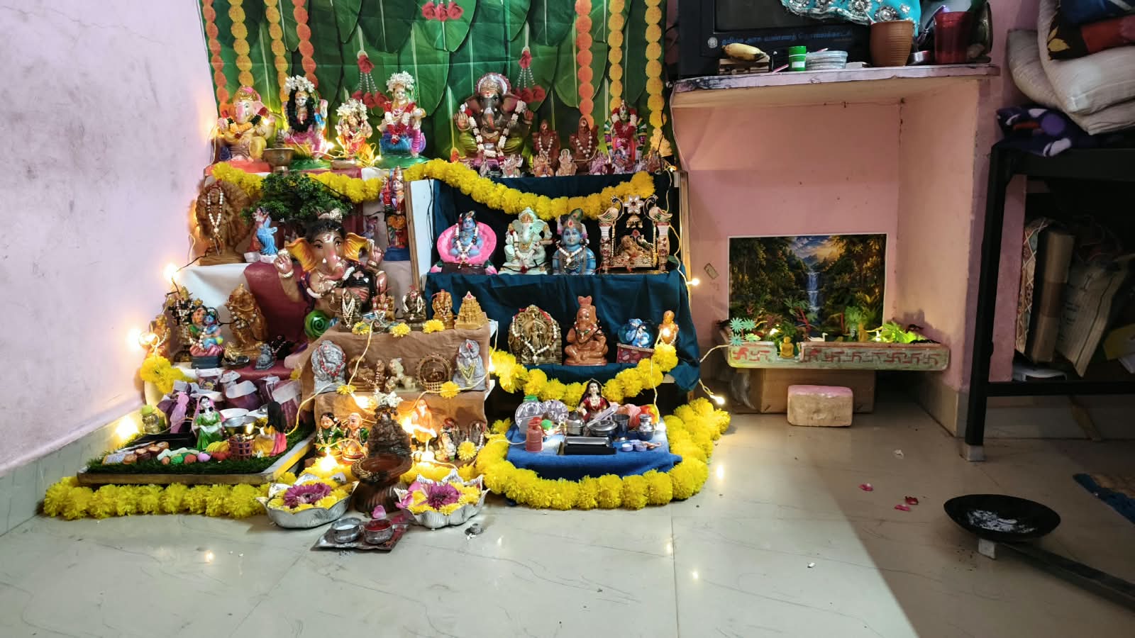 Dhana கொலு, திருவள்ளூர்