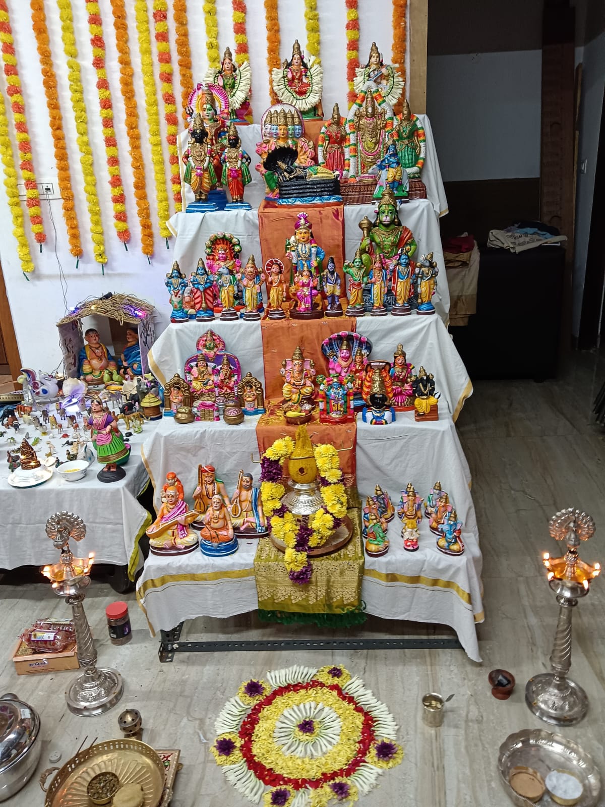 வினோதினி செந்தில்குமார் கொலு, கோயம்புத்தூர்