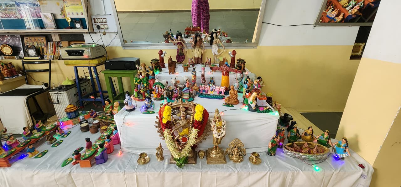 Menaga S இல்லத்துக் கொலு, Tirupur - படம் 5