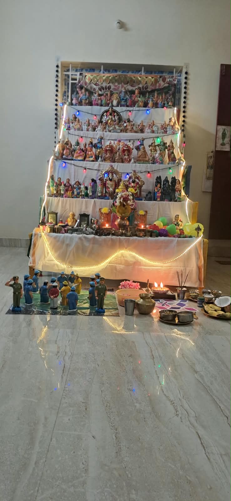 ஸ்ரீமதி இல்லத்துக் கொலு, Coimbatore - படம் 3