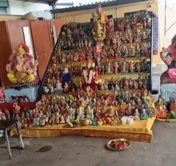 கருமாரியம்மன் கோவில்,கருமாரம்பாளையம், திருப்பூர். கொலு, திருப்பூர்
