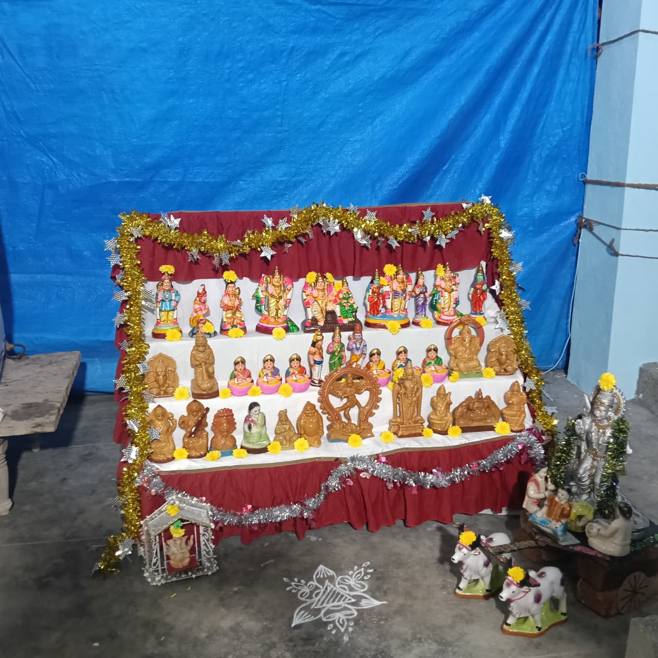சிவகங்கை மாவட்டம், காரைக்குடி வட்டம், கண்டனூரில் திருமதி. வெ.ரமாமணி அவர்களின் இல்லம். இல்லத்துக் கொலு, சிவகங்கை - படம் 6