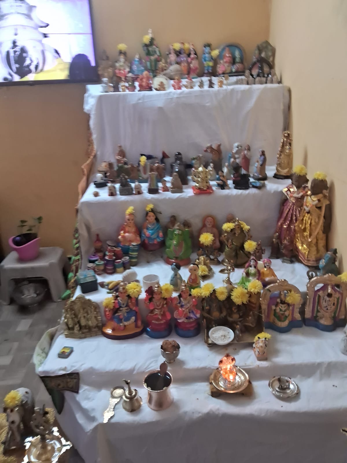 Syamala இல்லத்துக் கொலு, NILGIRI - படம் 4