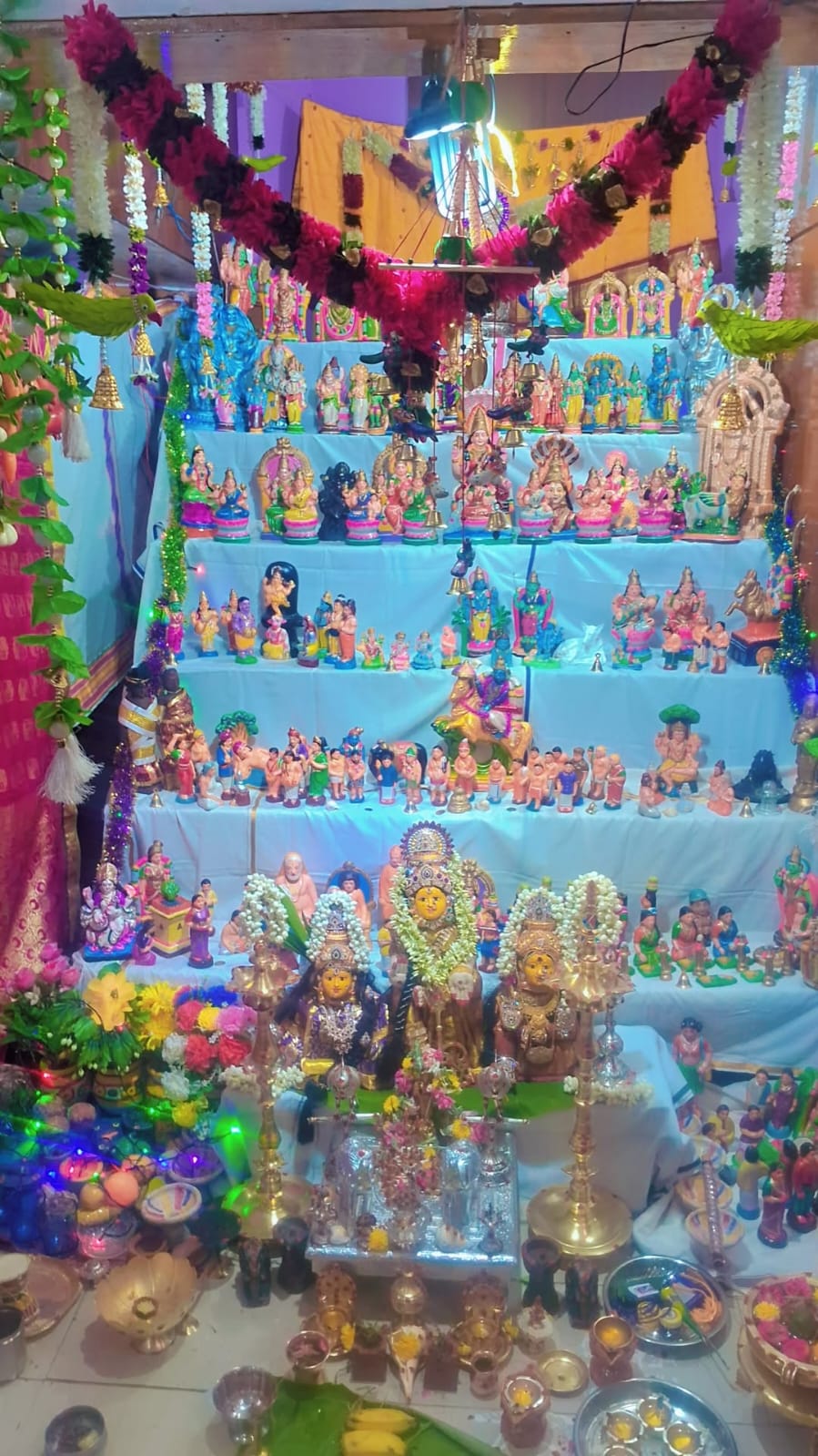 Gayuvenky😍 இல்லத்துக் கொலு, Madurai - படம் 3