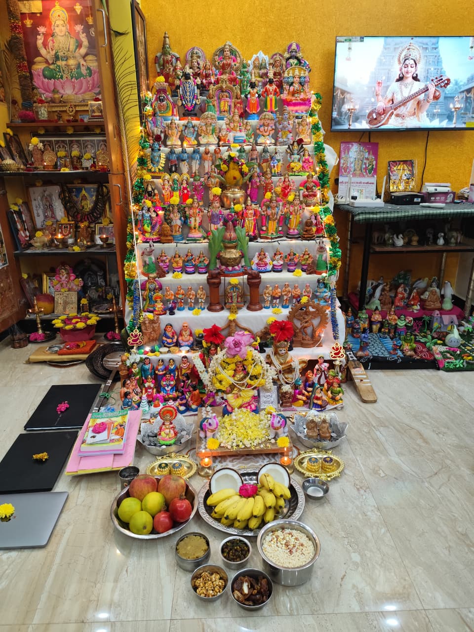 Padma கொலு, Salem
