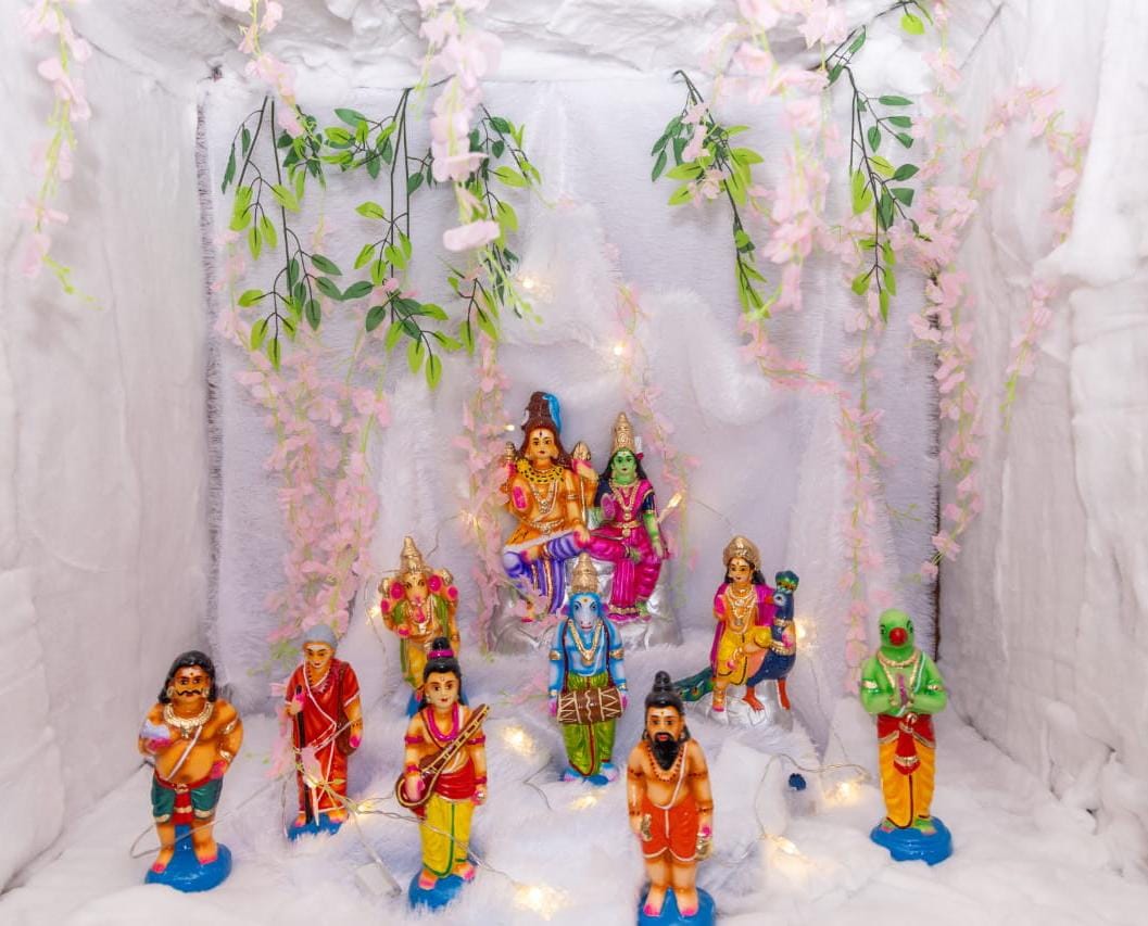 Savitha Arun
Age:48 yrs
Contact number:962018405
Location: Bangalore
Phone number:9620189405 இல்லத்துக் கொலு, Madurai - படம் 4