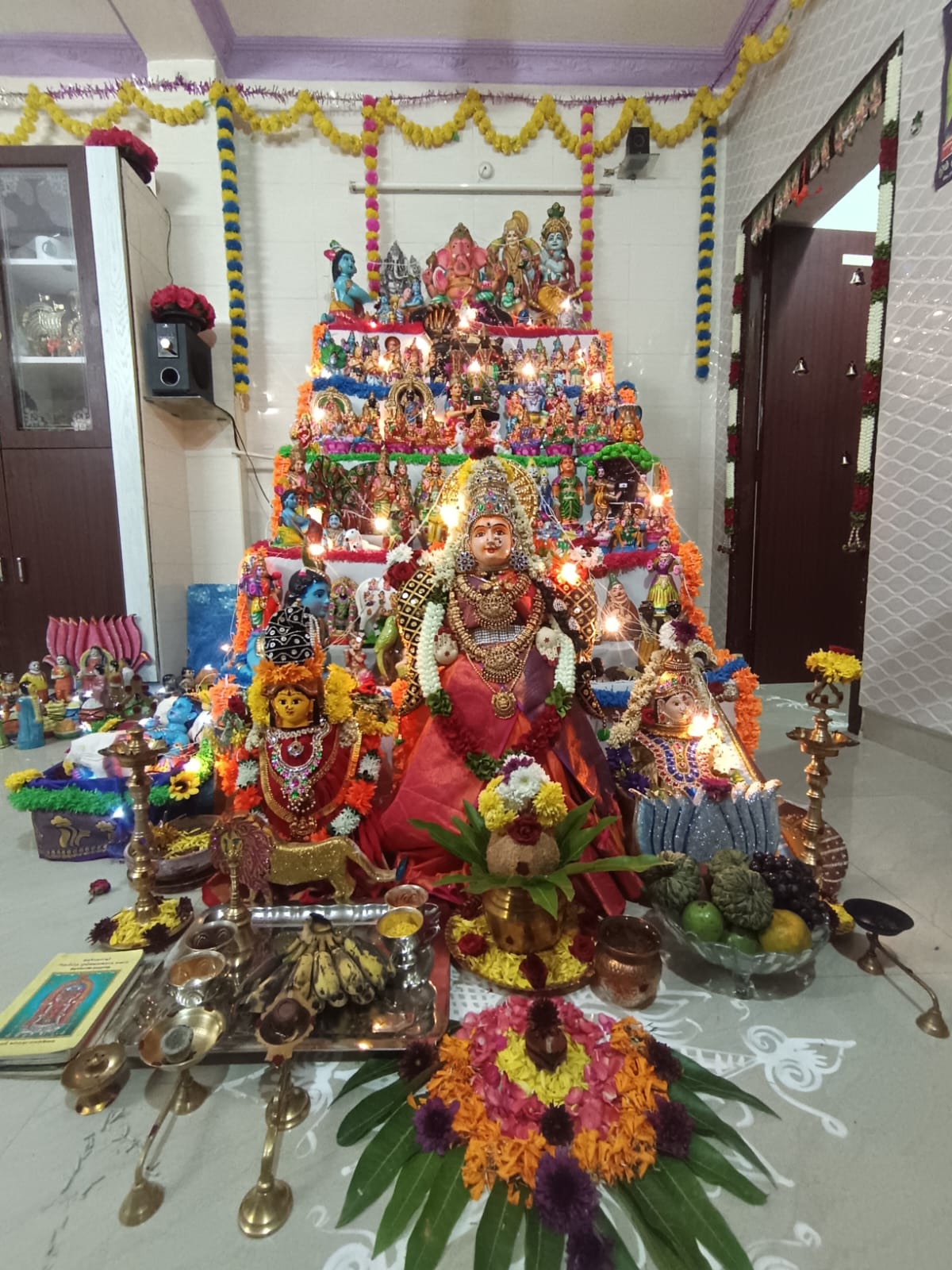 Malli menaka கொலு, திருவள்ளூர்
