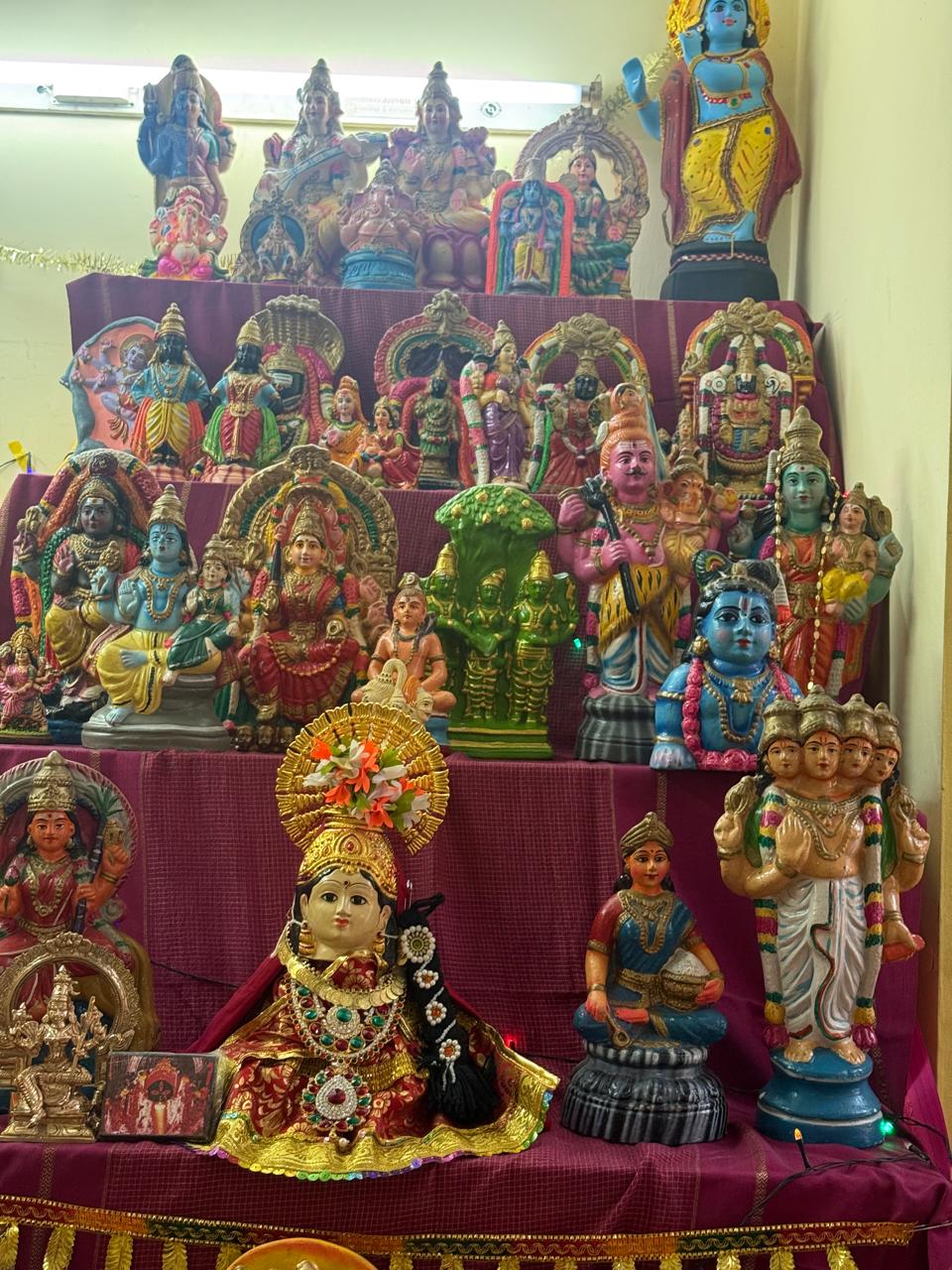 J uma இல்லத்துக் கொலு, Chennai - படம் 3