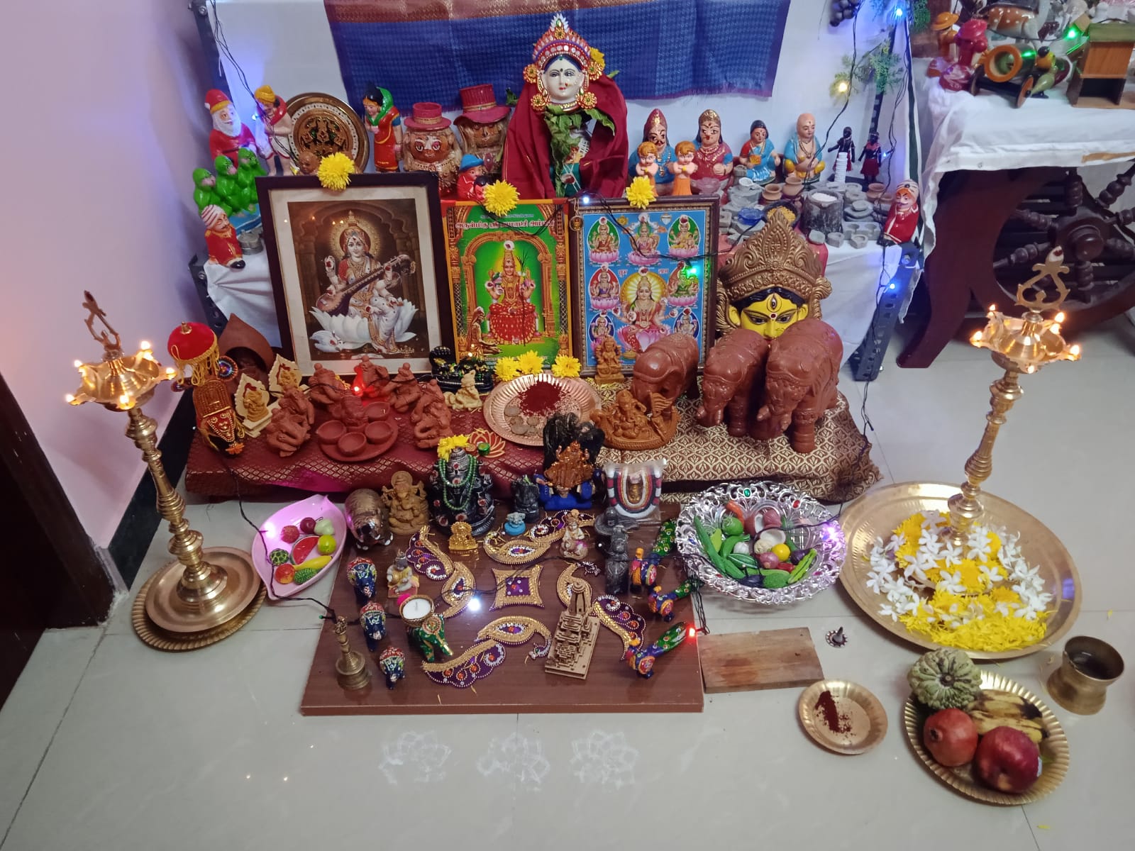 ஜெயலக்ஷ்மி நடராஜன்
24/1, மகாராணி அவென்யூ, பேஸ் 1, 
வடவள்ளி, 
கோயம்புத்தூர் 641041 கொலு, கோயம்புத்தூர் மாவட்டம்