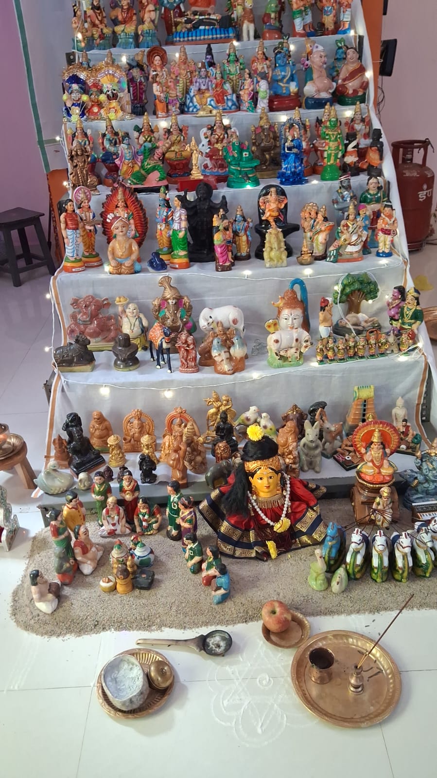  கொலு, கடலூர் மாவட்டம்