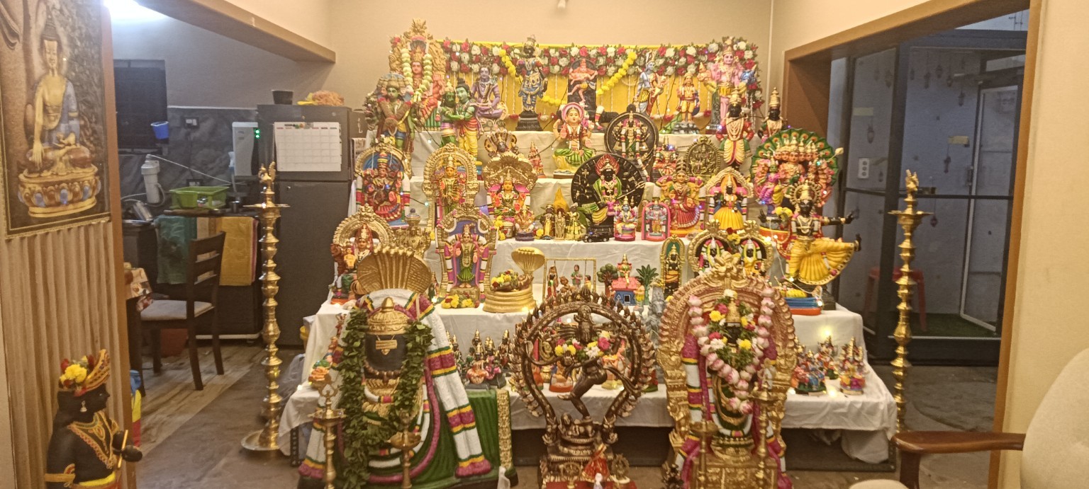 திருமதி.m. கார்த்தியாயினி கொலு, மதுரை