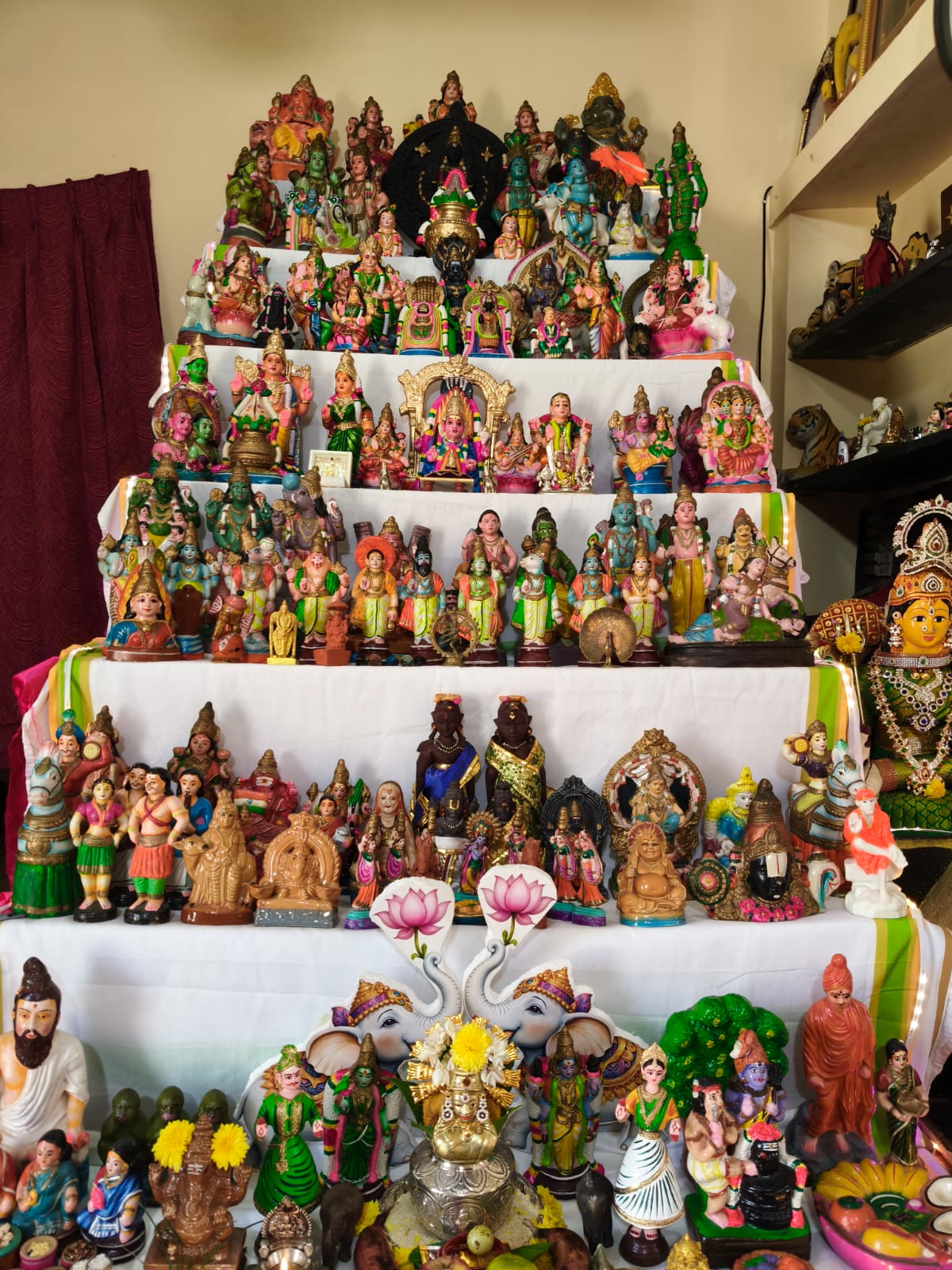 Mahendran valli nayagi இல்லத்துக் கொலு, Coimbatore Rs puram - படம் 3