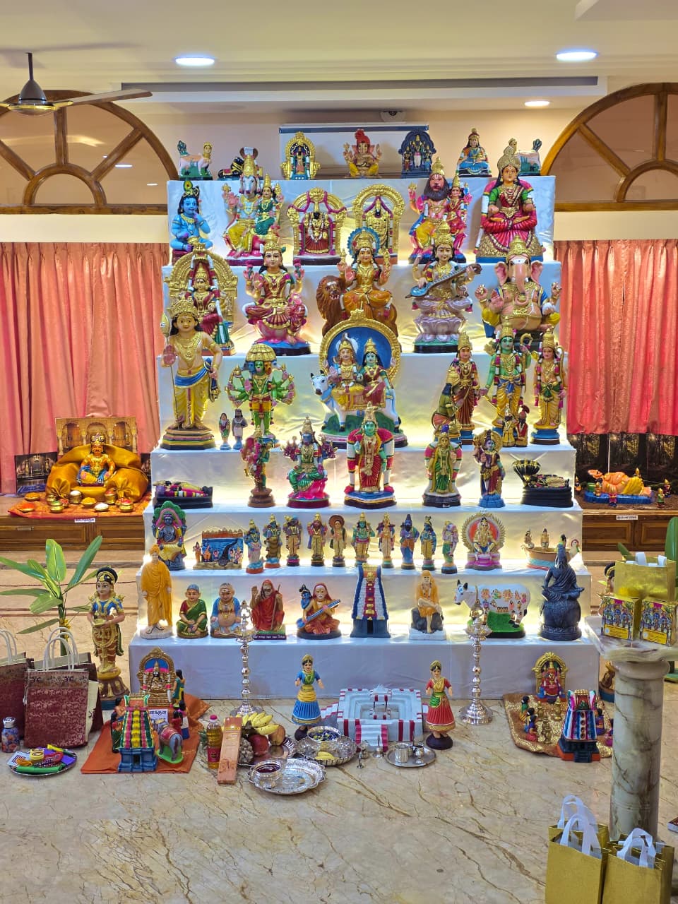 Dr.Nirmala Madhavan இல்லத்துக் கொலு, Chennai - படம் 3