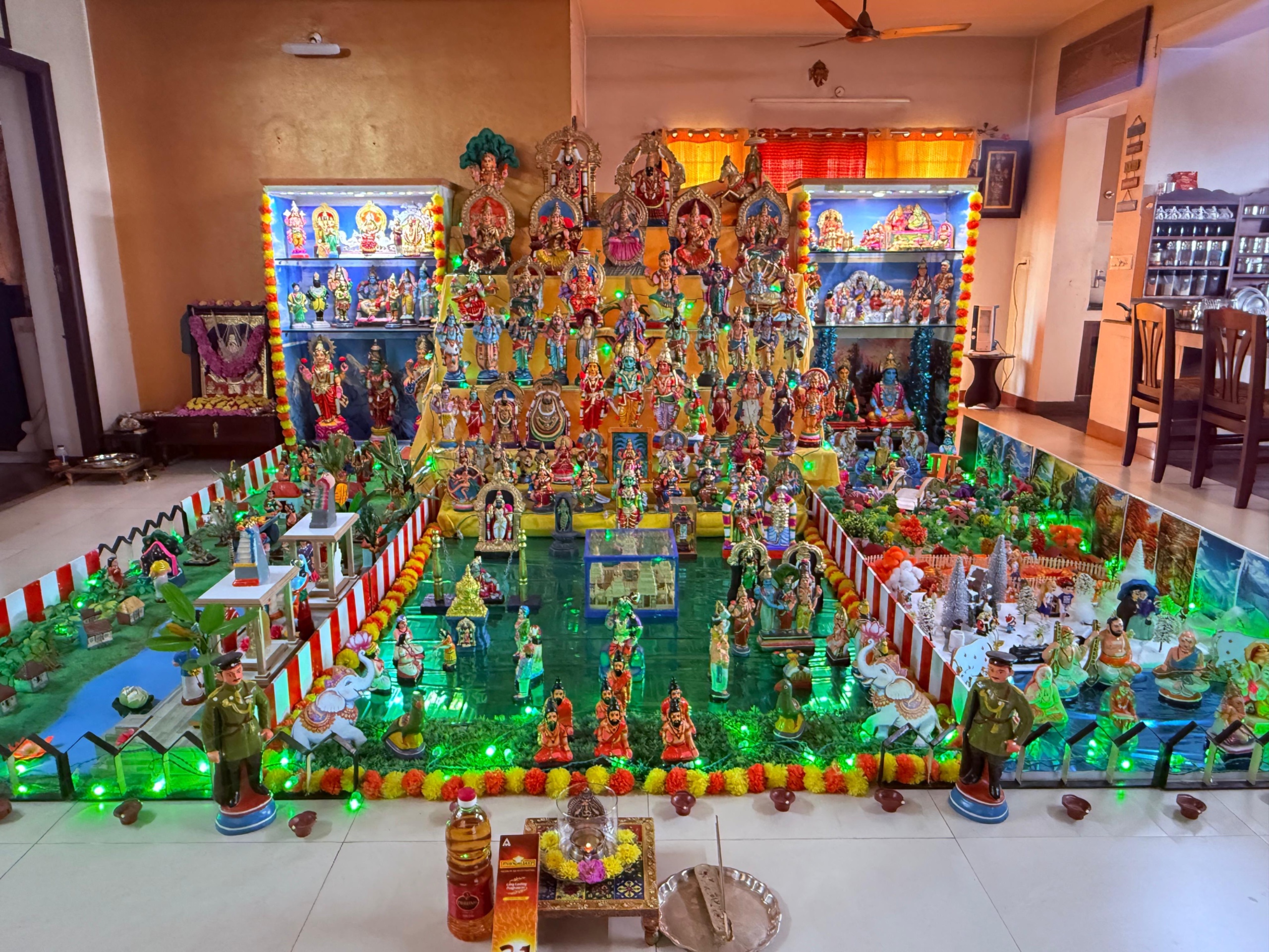 Vidya Mohan 
5A, MLM Apartment 
348, Melakkal Main Road Kochadai 
Madurai 16 இல்லத்துக் கொலு, Madurai - படம் 3