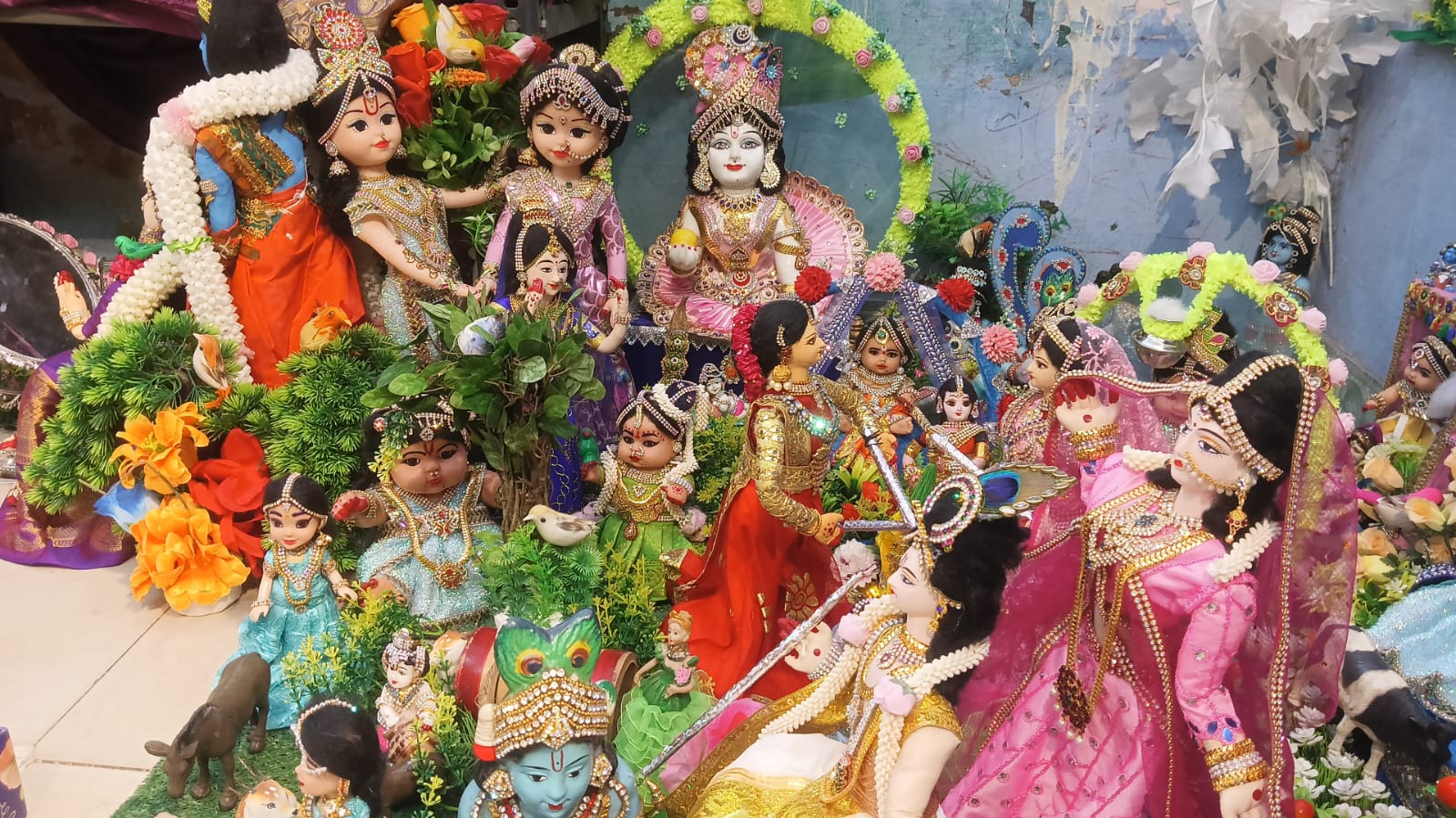Mohan கொலு, Madurai