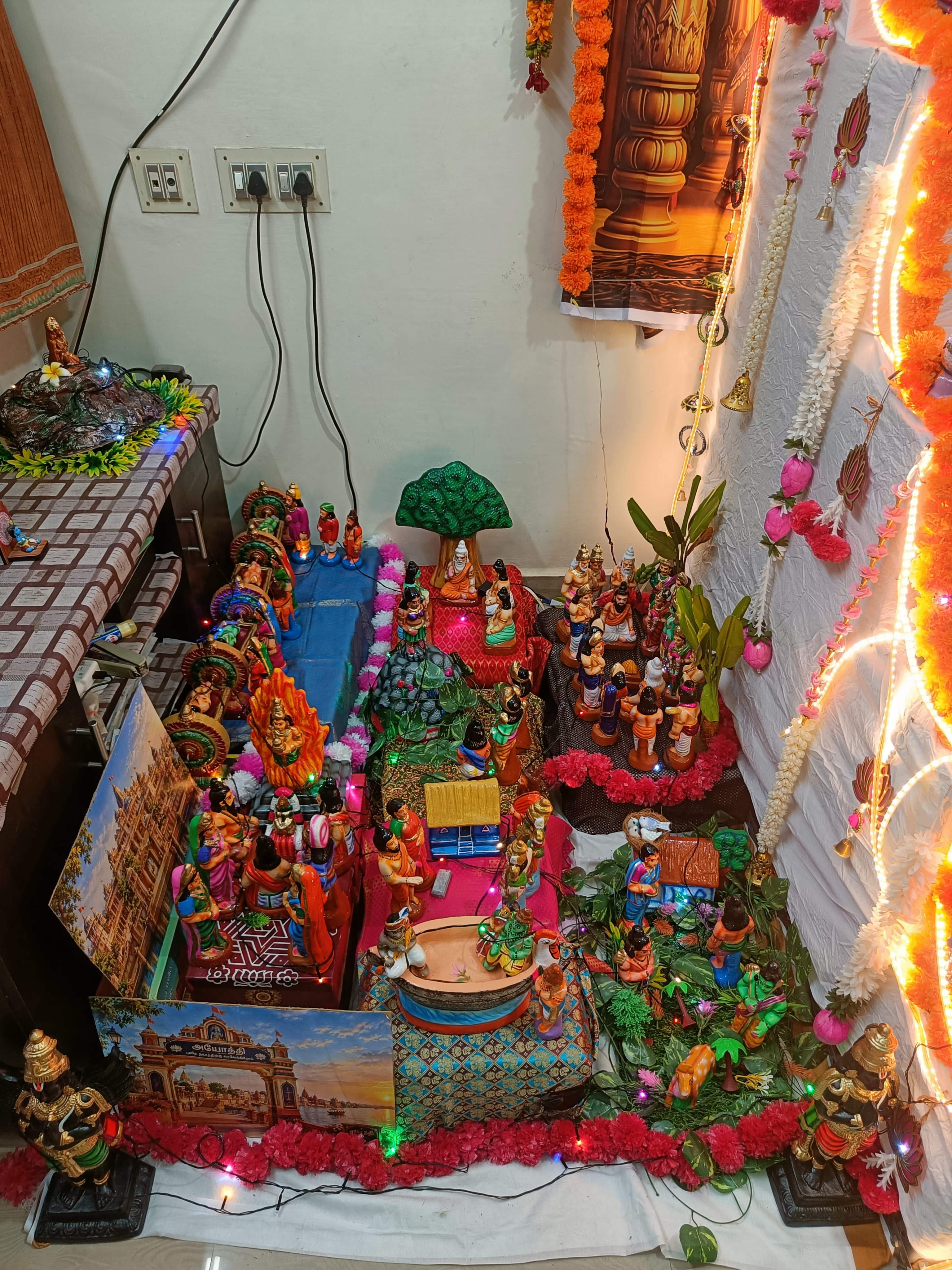 Harini Vignesh and family Golu இல்லத்துக் கொலு, West Mambalam Chennai - படம் 14