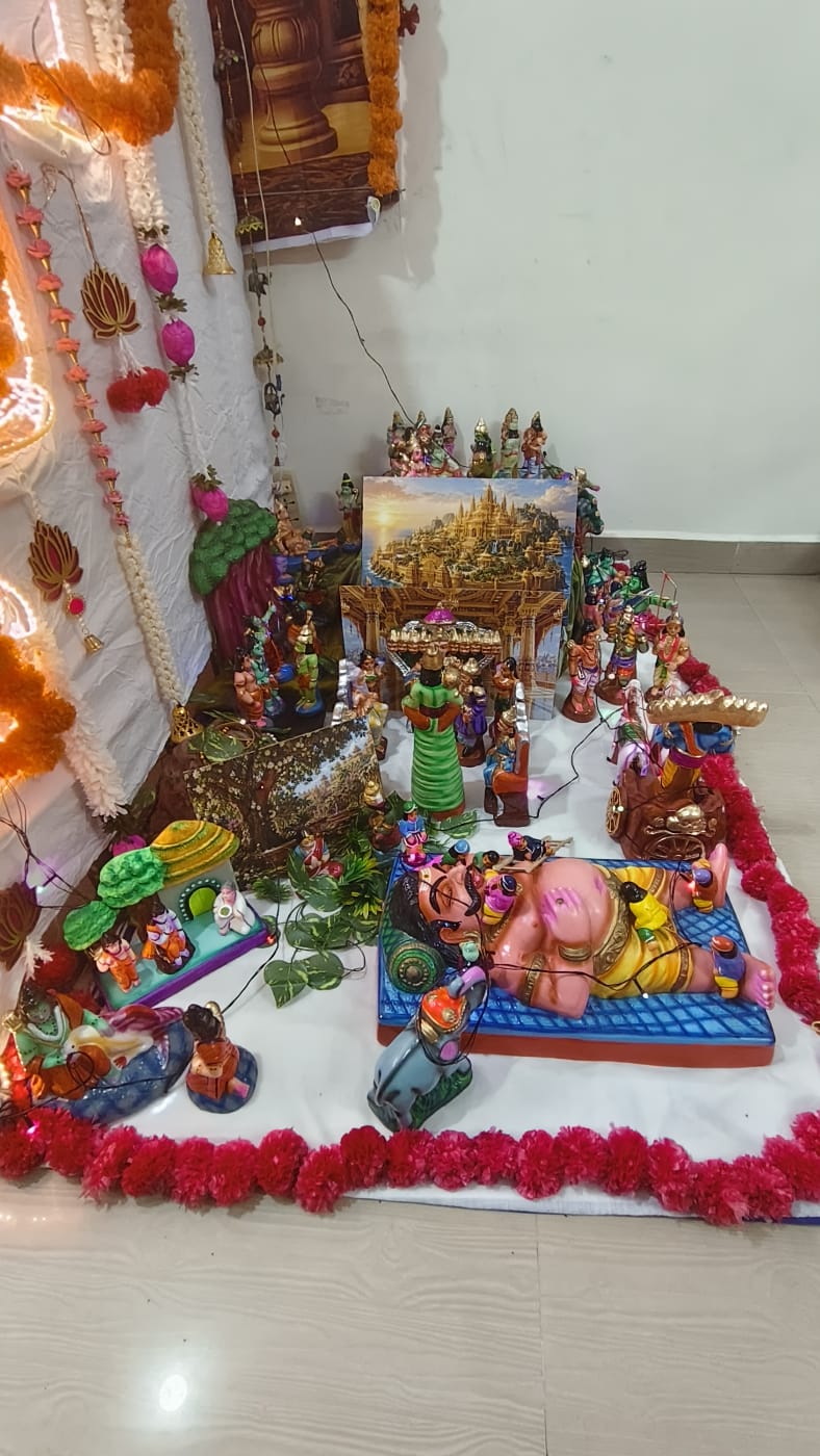 Harini Vignesh and family Golu இல்லத்துக் கொலு, West Mambalam Chennai - படம் 7