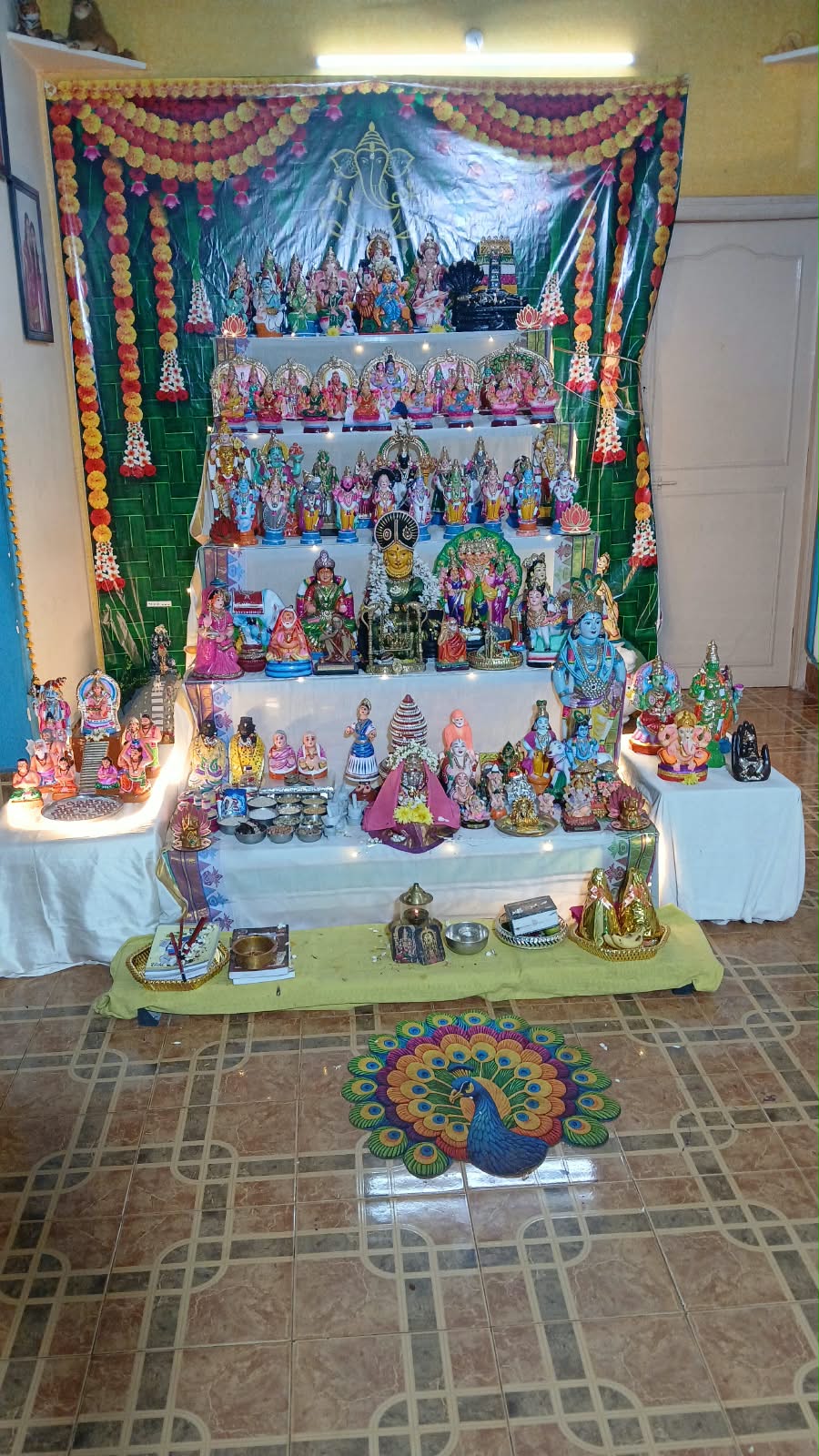 G RATHNA கொலு, KRISHNAGIRI DIST