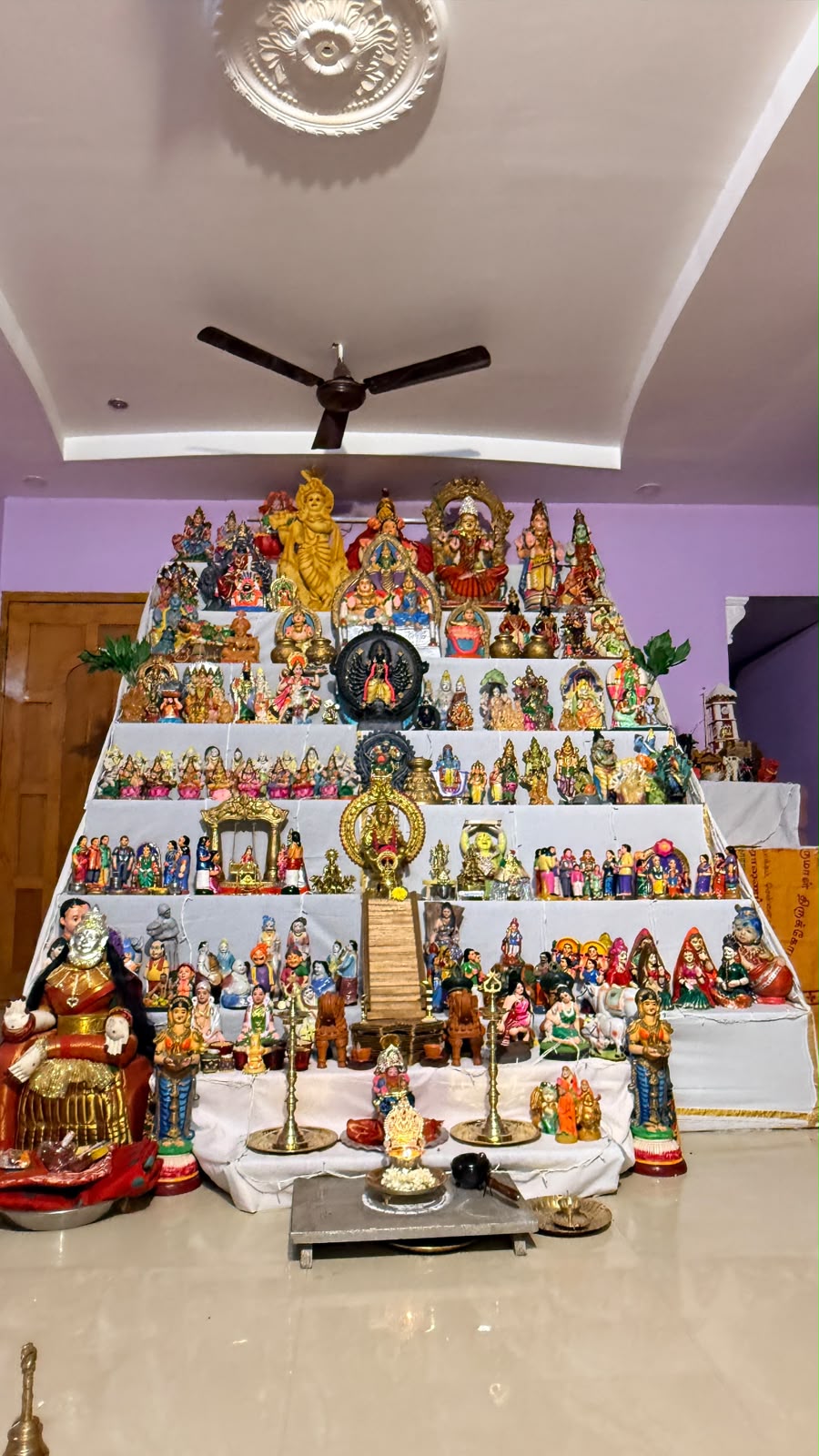 Ahilan T கொலு, Chennai