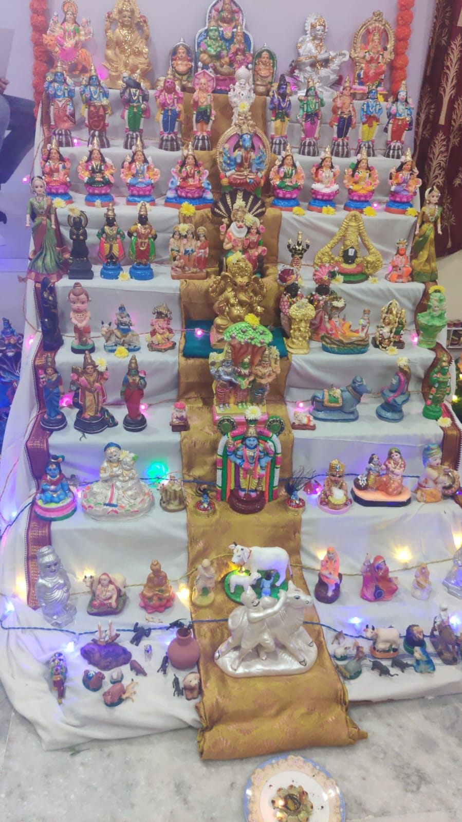 Akila கொலு, Madurai