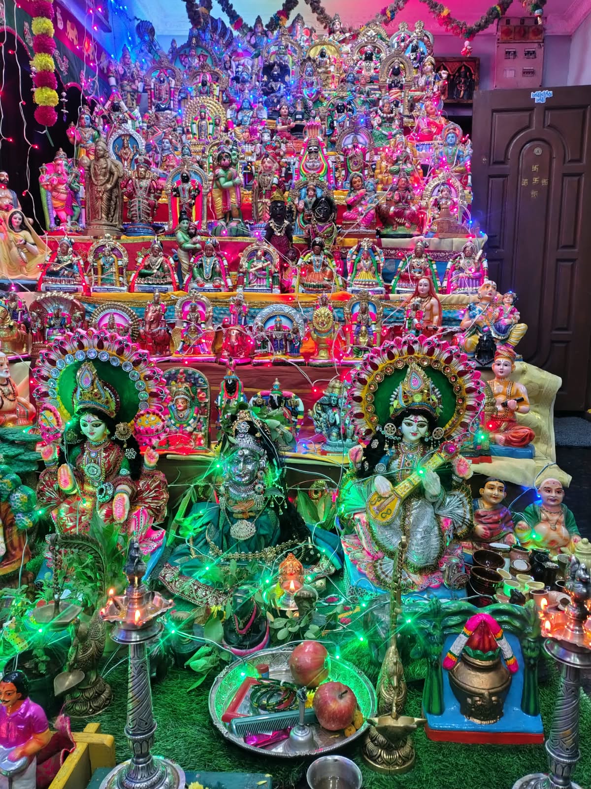 Amudha கொலு, Chennai