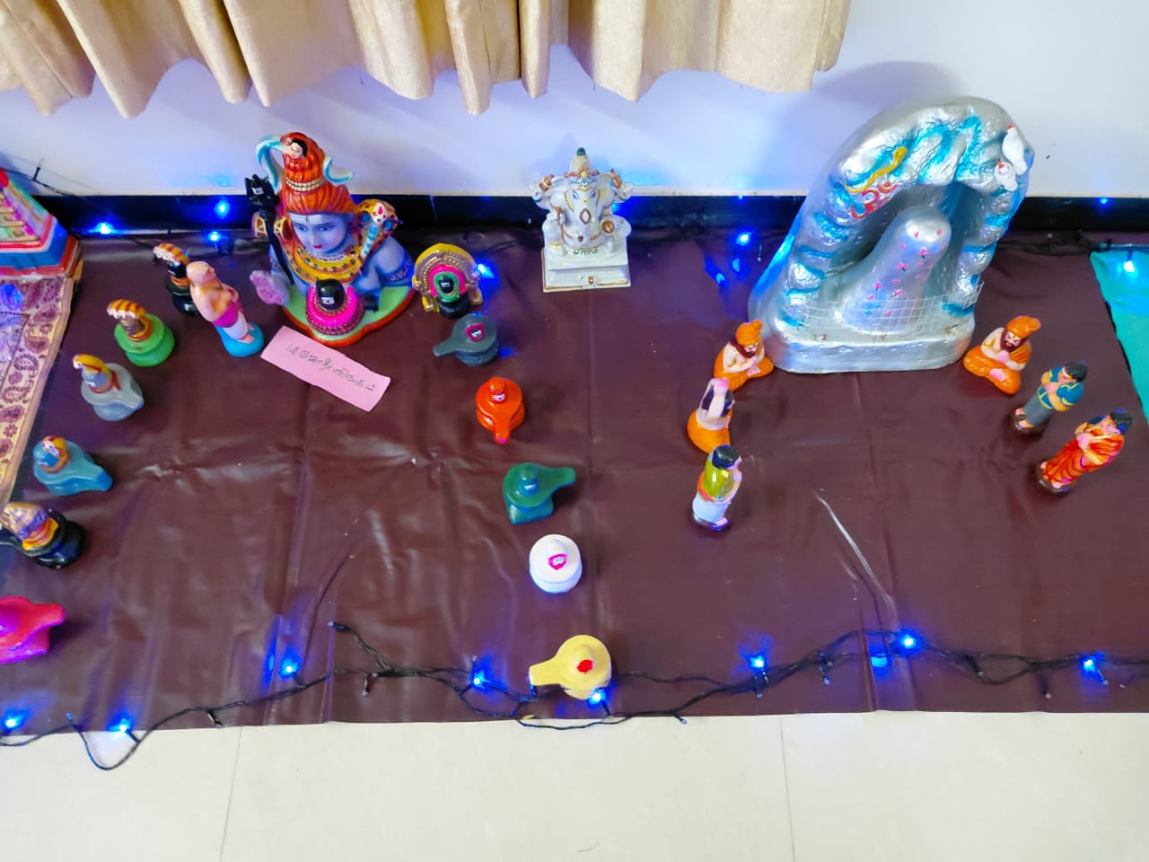மீனாட்சி இல்லத்துக் கொலு, திருப்பூர் - படம் 4