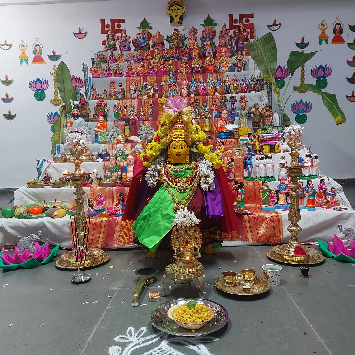 Wisdom Matric Hr sec school - kallavi 
Uthangarai TK 
Krishnagiri Dk கொலு, கிருஷ்ணகிரி மாவட்டம்
