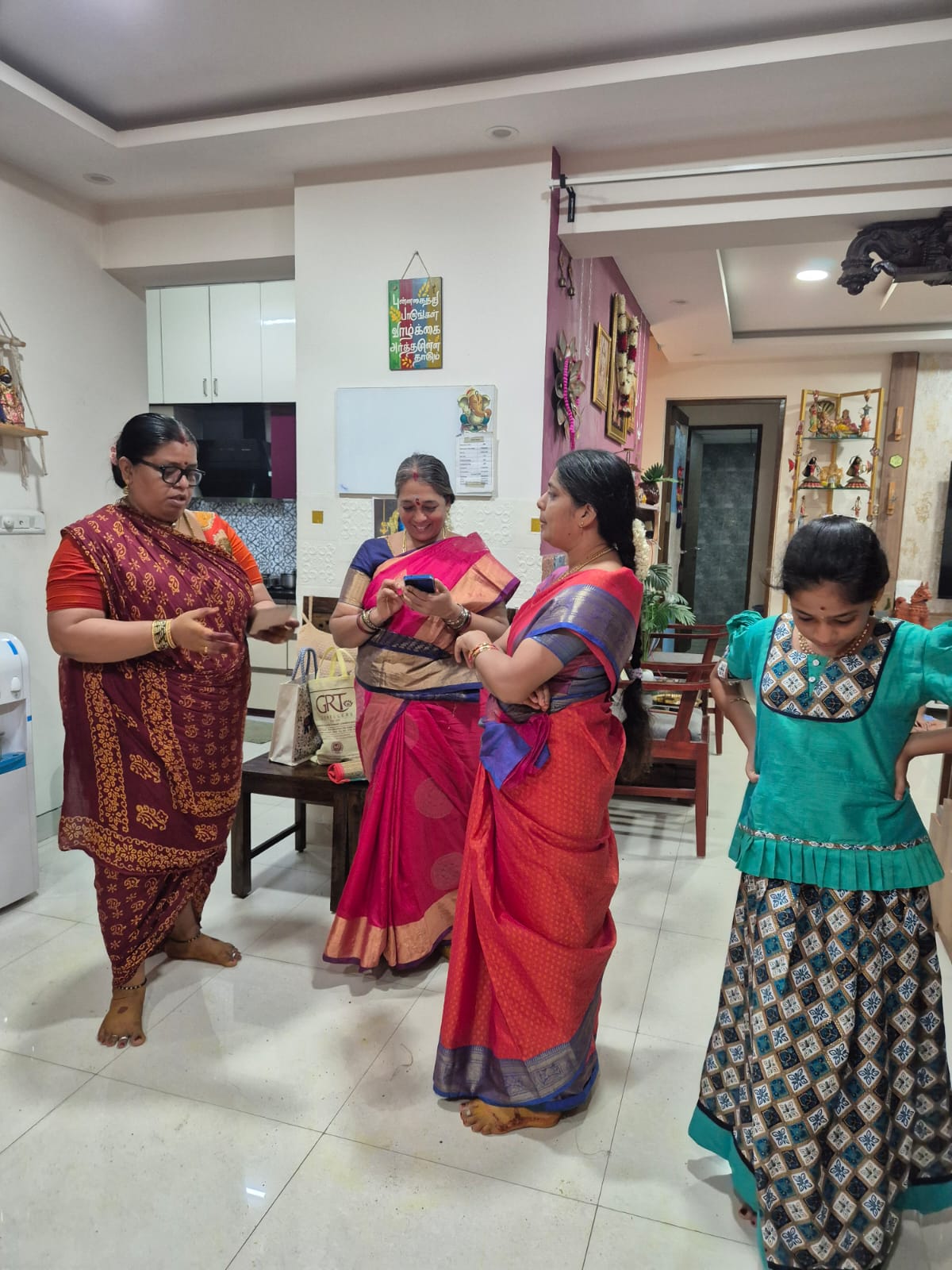 திருமதி. விஜயகல்யாணி சுபாஷ் இல்லத்துக் கொலு, சென்னை மாவட்டம்
போரூர் - படம் 5
