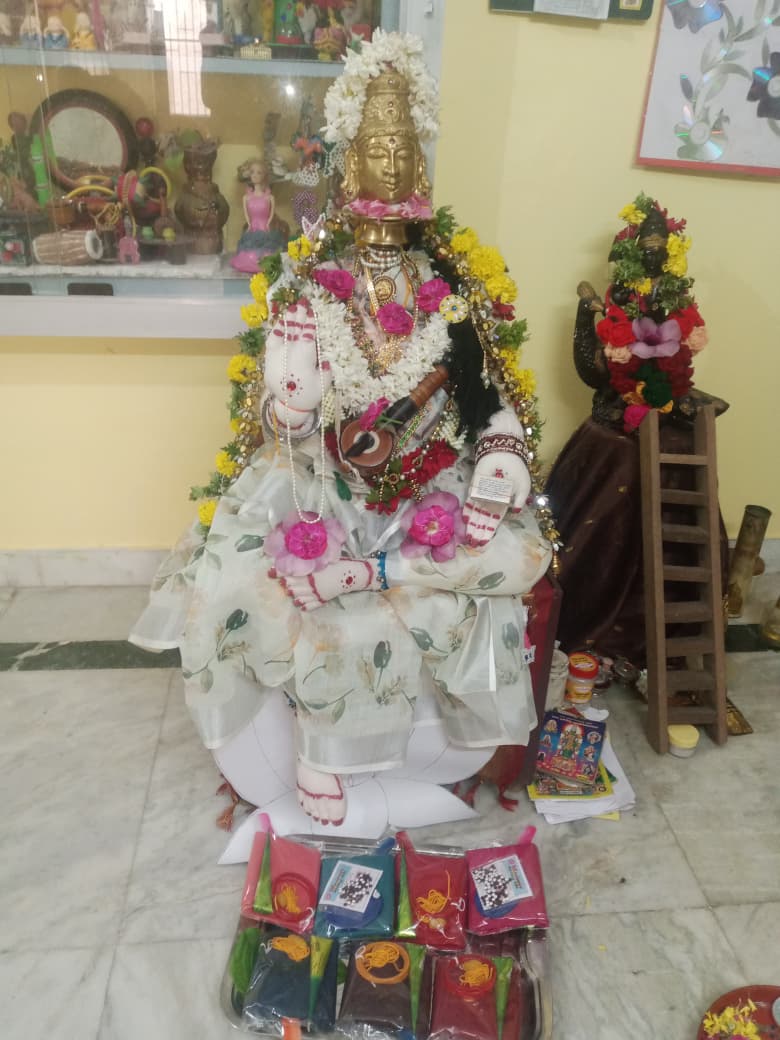 இ. கோமதி, கோவில்பட்டி இல்லத்துக் கொலு, தூத்துக்குடி - படம் 8