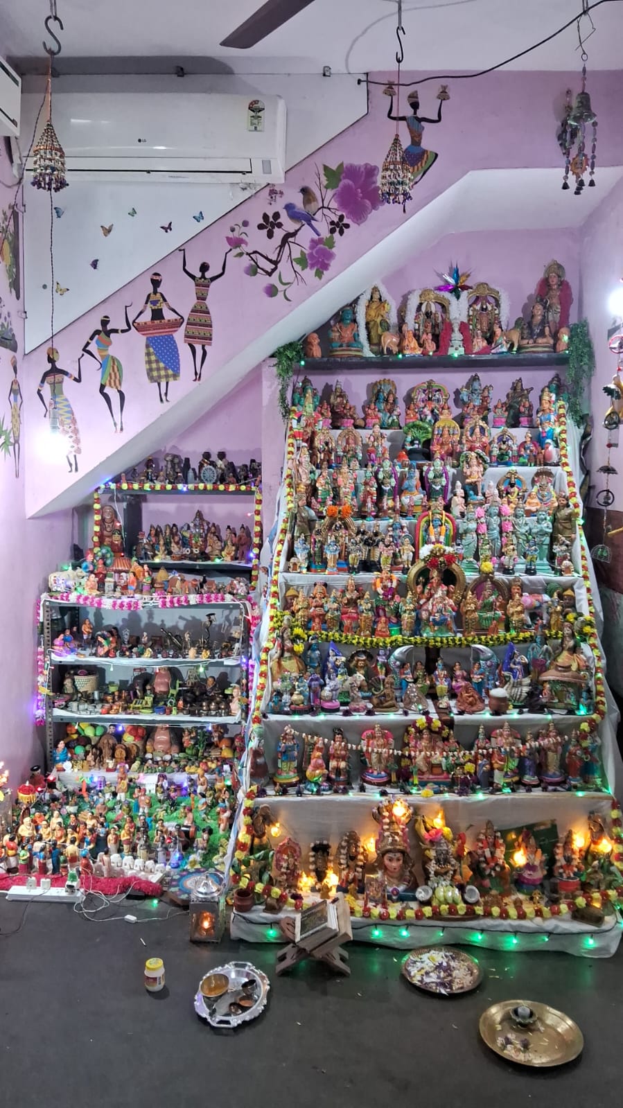கமலா வீரமணி கொலு, கரூர்