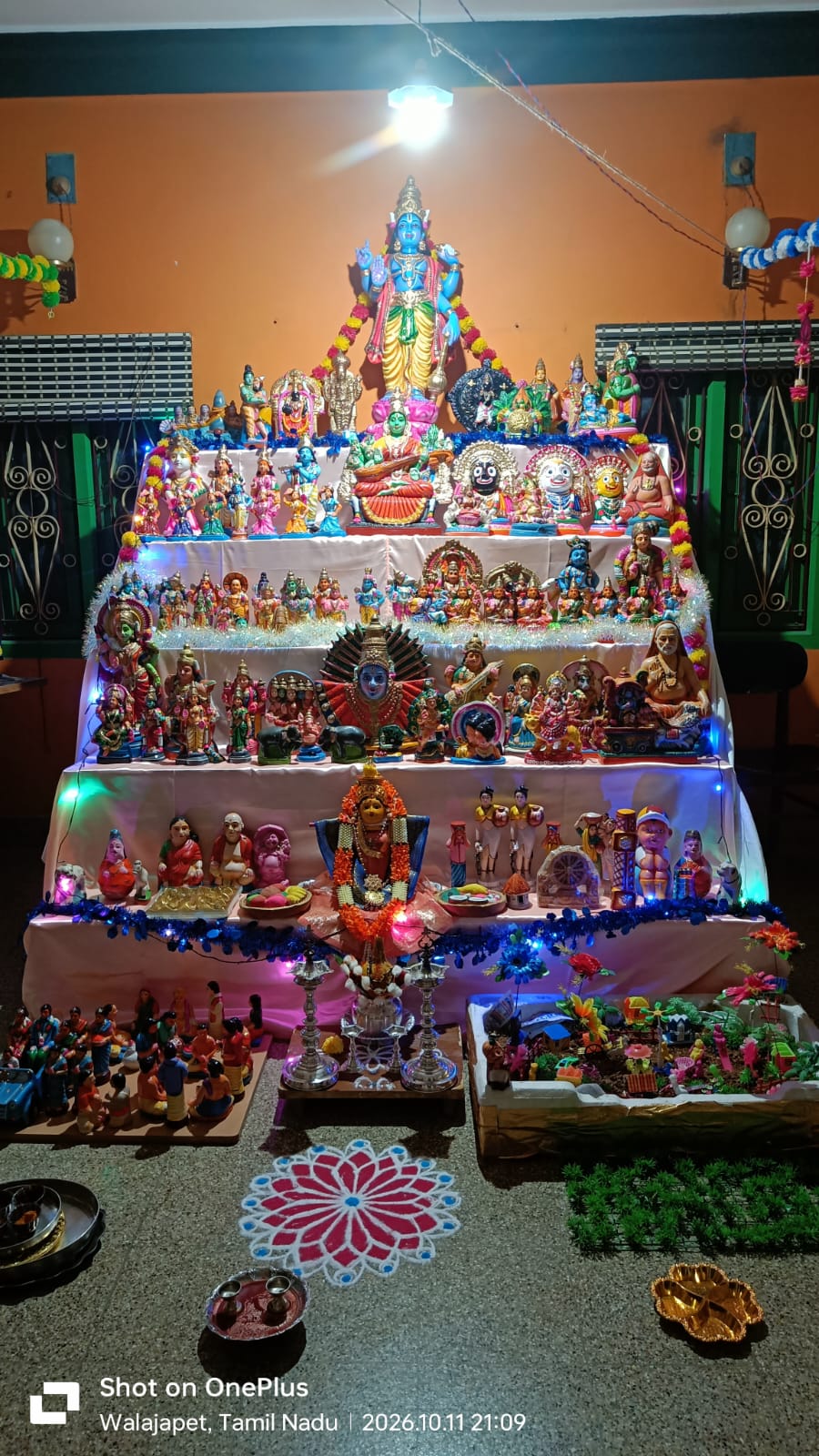 பிருந்தா
வாலாஜாபேட்டை கொலு, இராணிப்பேட்டை