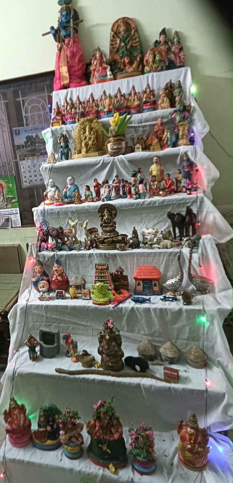 மகேஸ்வரி பாபு
39, அம்மன் நகர் போத்தனூர் கோவை இல்லத்துக் கொலு, கோயம்புத்தூர் - படம் 3