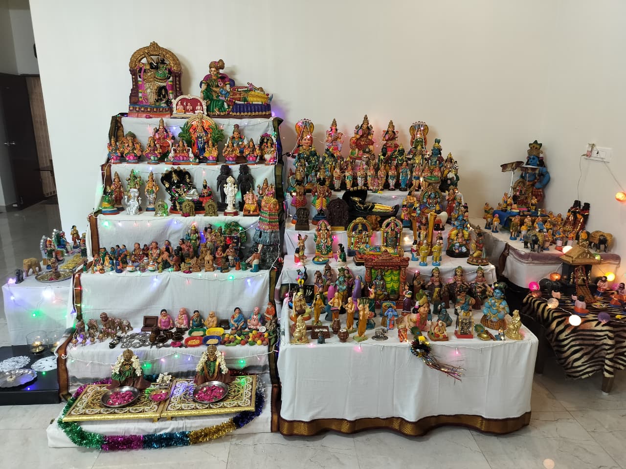 Mrs. Geetha Rangarajan கொலு, Tambaram sanatorium, Chennai