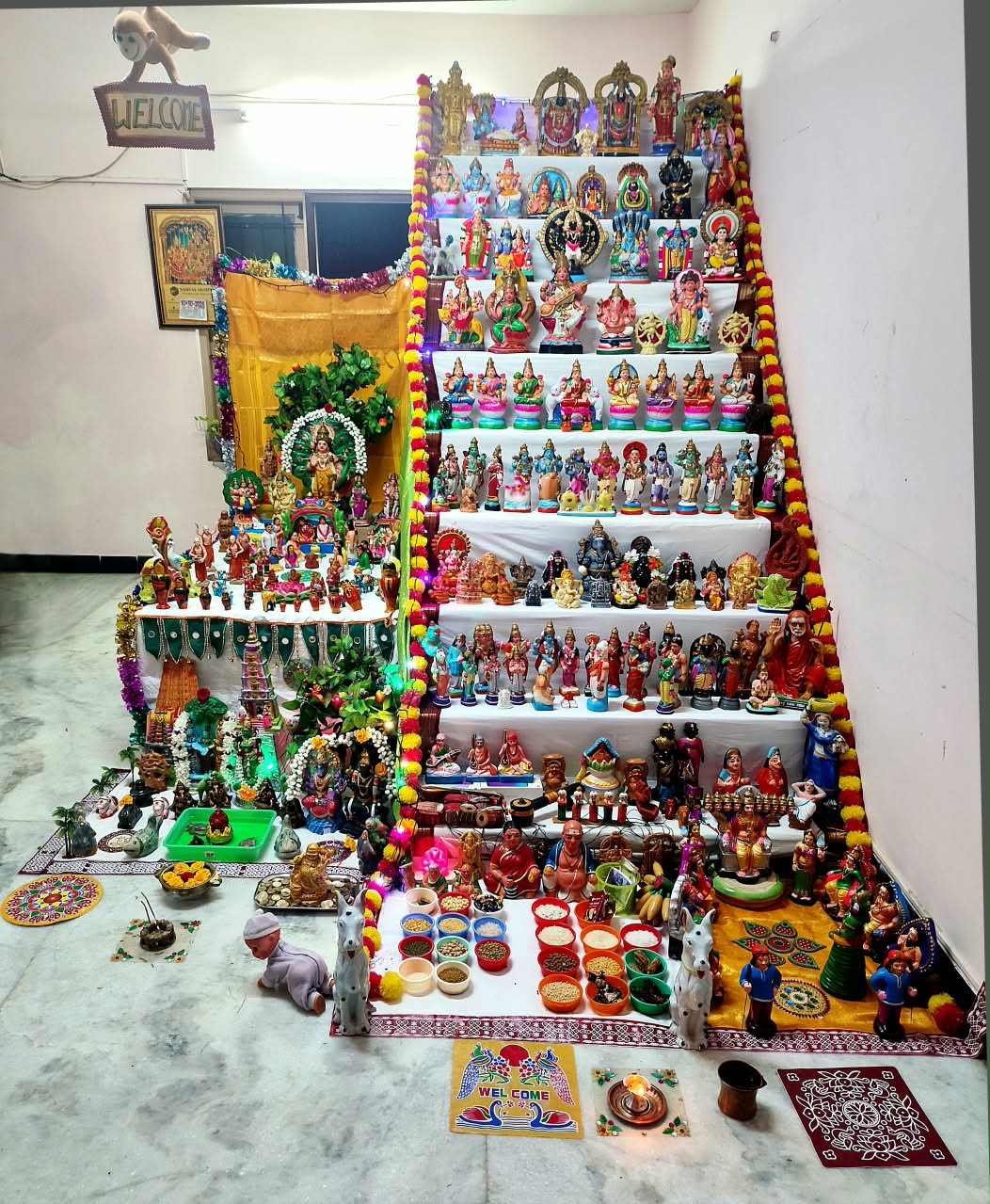 சாவித்ரி கொலு, ஈரோடு