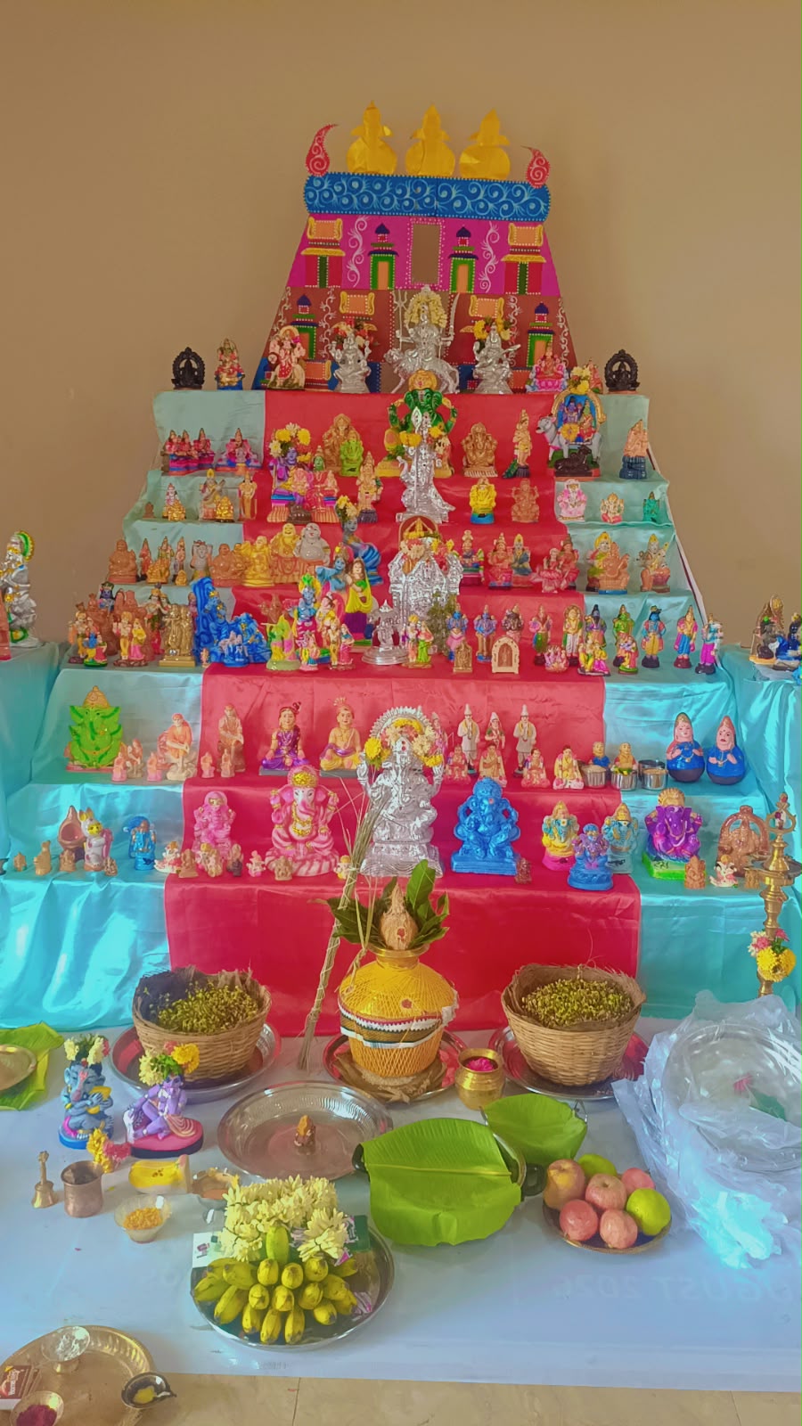 Thrisha Praveen கொலு, Karur
